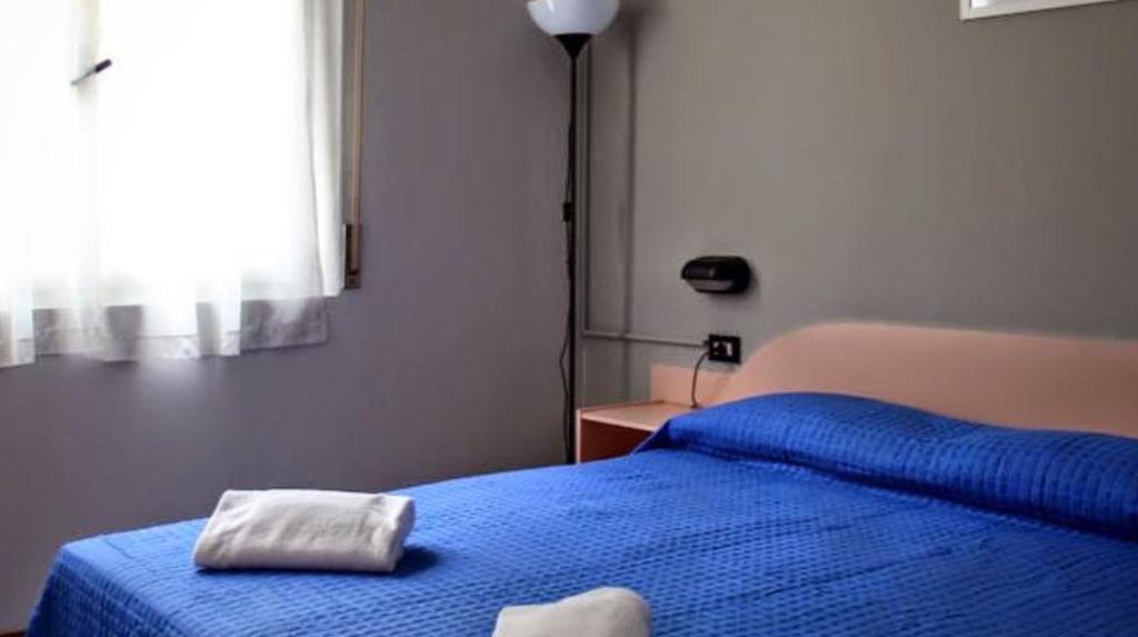 Hotel Laura リミニ エクステリア 写真